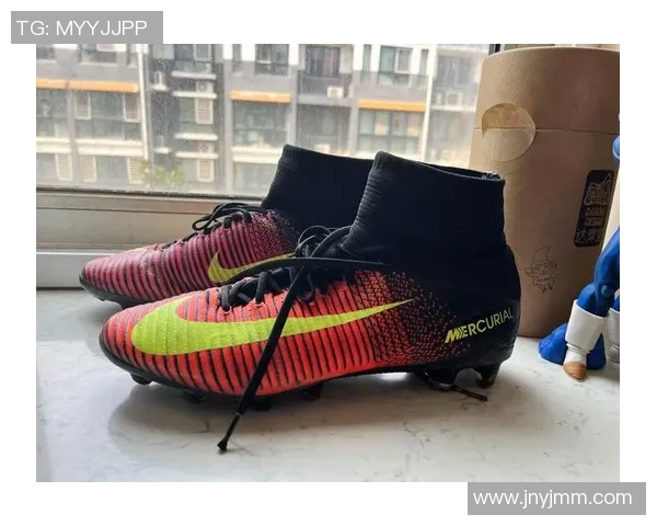 球星专属足球鞋贴画设计教程打造个性化球迷艺术作品